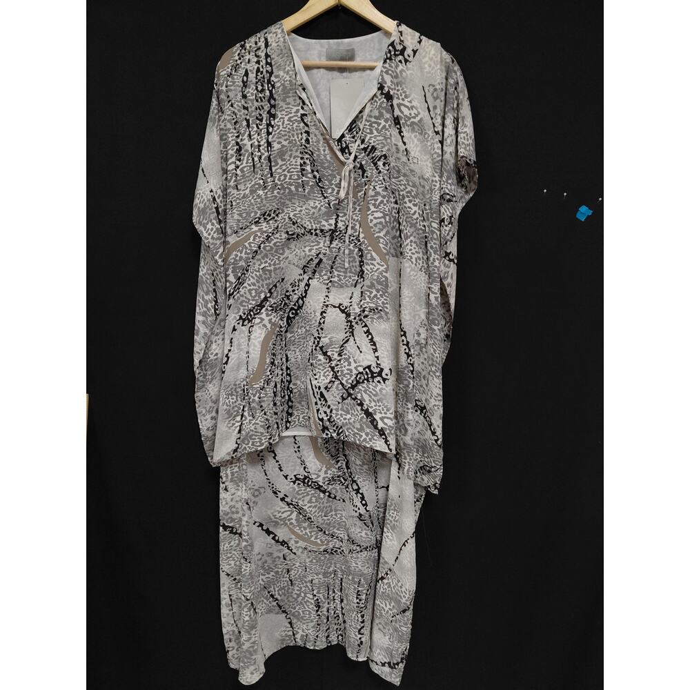 NWT AShER Peace Dress Print Long Sleeve V-Neck Midi Women Size S
